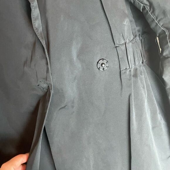 Theory Black Rain Jacket/Coat Size Large - Picture 2 of 10